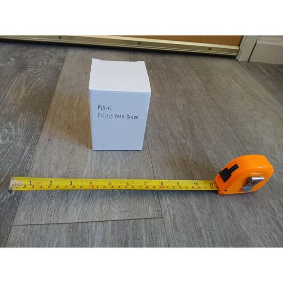 Vase - Picture 1 of 3